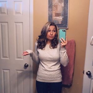 Meet your Posher, Niki